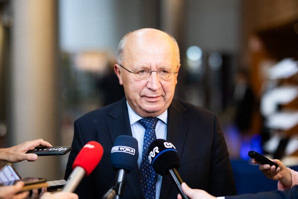 Europe’s New Defense Chief: ‘A King Without a Kingdom’?
