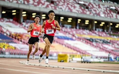 田径选手吴文熙苏睿勇 先后破10公里和1英里全国纪录