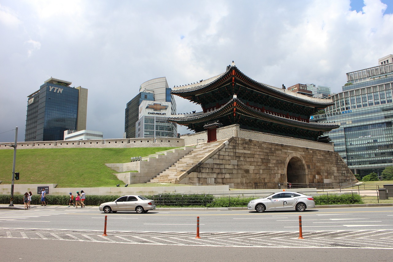 S Korean investors shift from US tech giants to stablecoin stocks