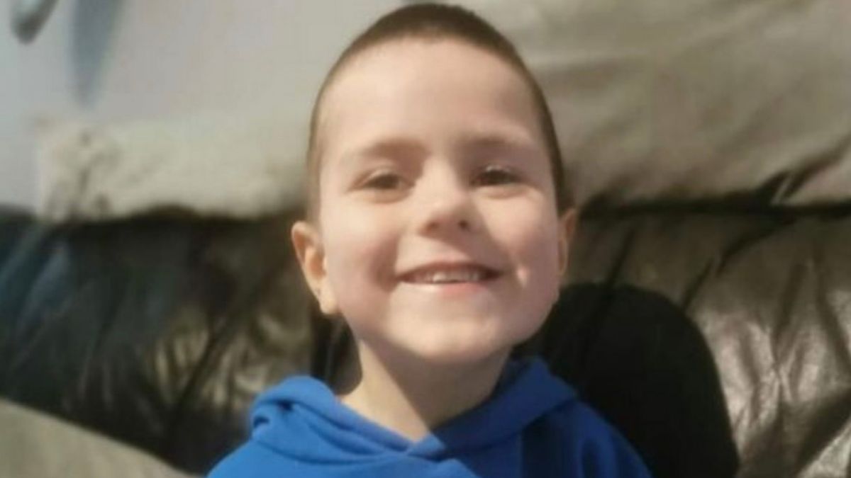 Kyran Durnin: Boy, 8, who vanished with his mum now 'feared dead' as murder probe launched