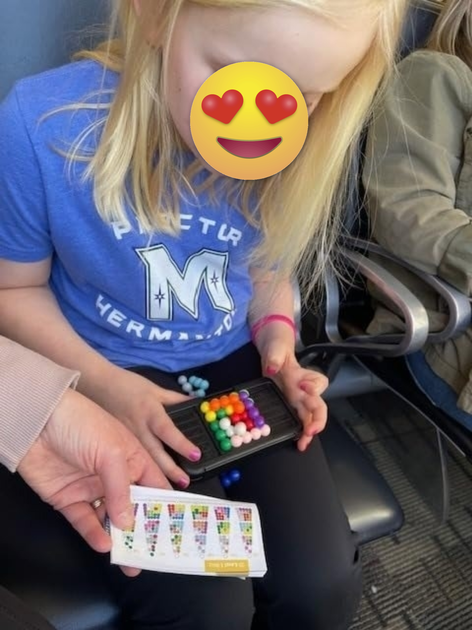 24 Things That’ll Make Other Parents On The Airplane Jealous When They See Your Contented Kids