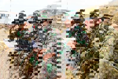 Australian Defence Force arrives in Indonesia ahead of largest joint exercises