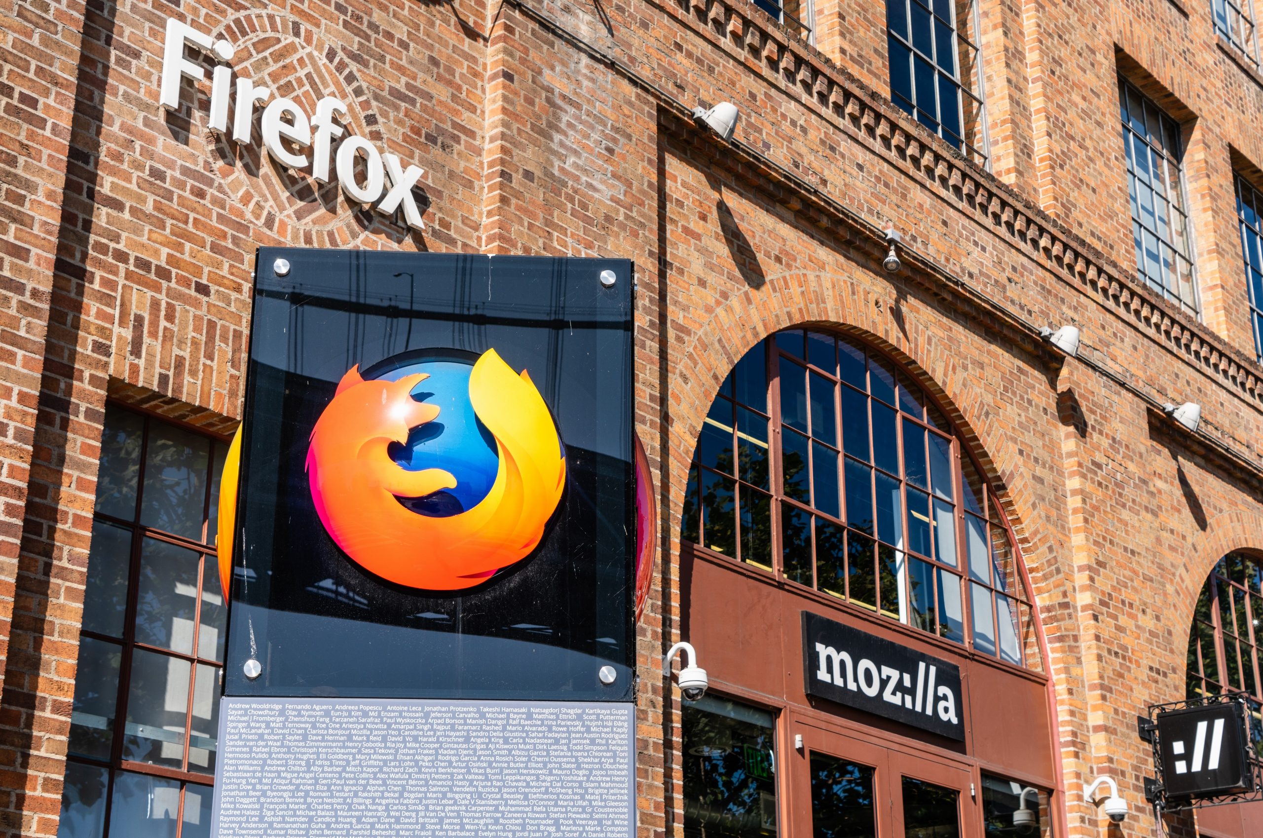 Mozilla to close China entity for Firefox as market share falls below 1%