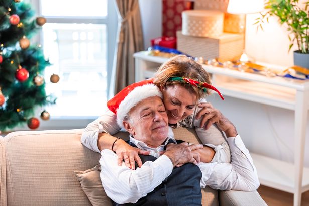 7 dementia red flags that could show during Christmas meet-ups