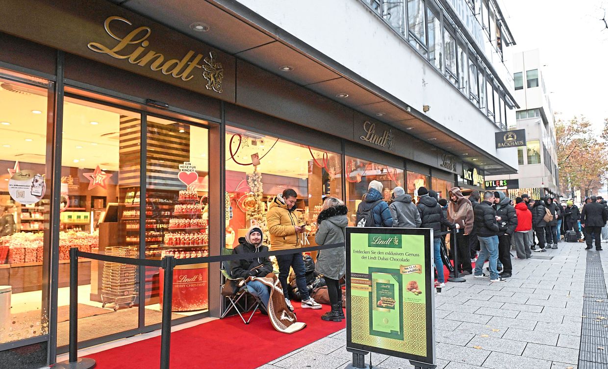 ‘Dubai chocolate’ craze hits Europe as Swiss brand serves up Middle Eastern flavours