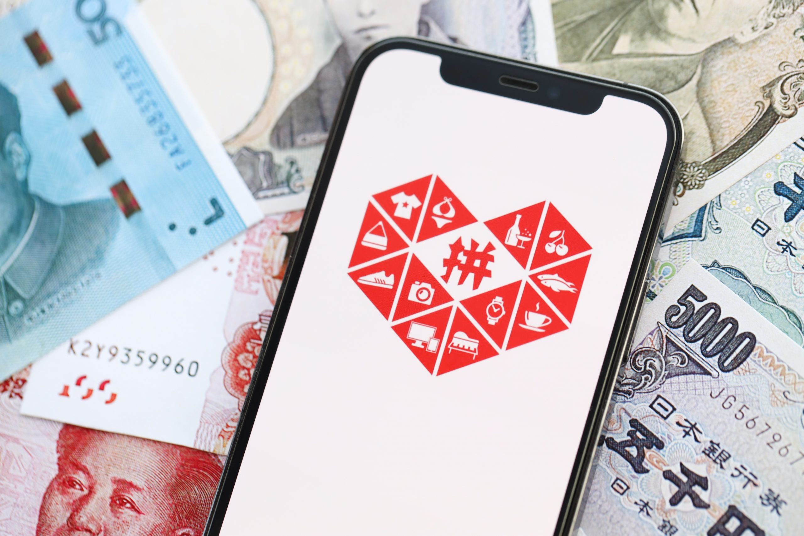Pinduoduo to invest $13.7b to aid merchants