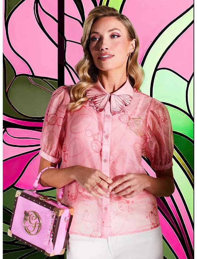 38 Very Pretty Products That Would Almost Certainly Be In Glinda’s Cart