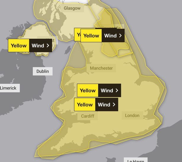 Storm Darragh powercut horror as about 22,000 facing electric blackout in Northern Ireland