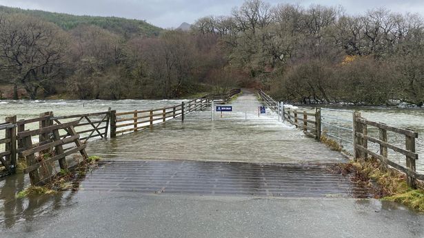 Storm Darragh flood warnings across Britain mapped as Met Office extends wind alerts