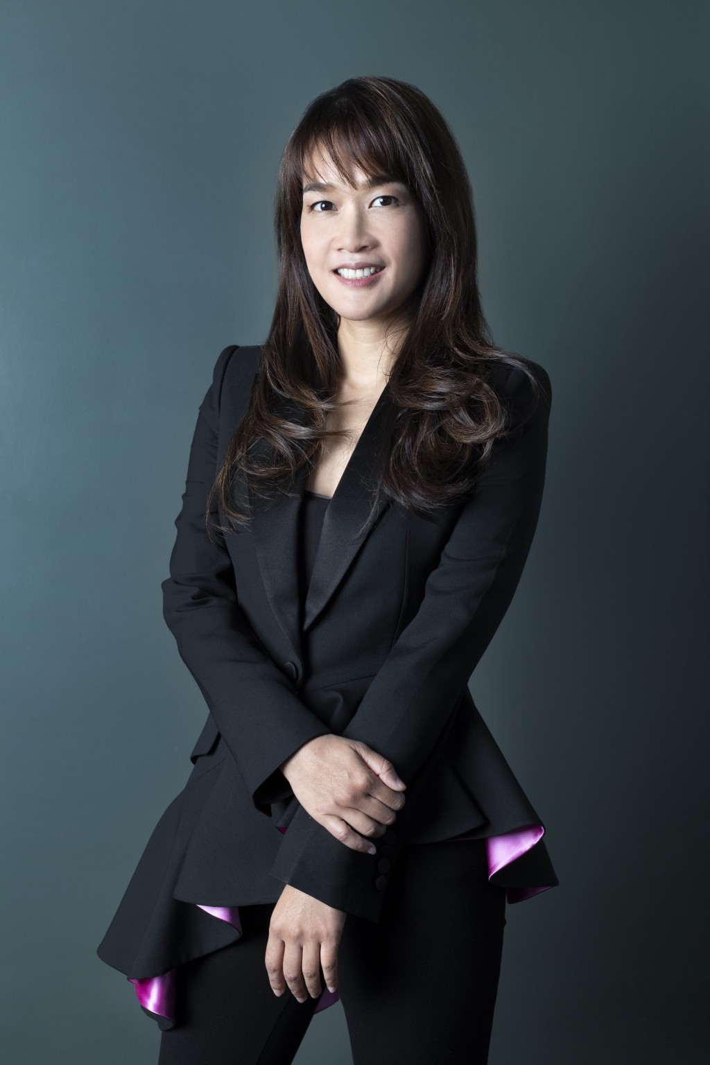 郑家纯孻仔郑志亮结婚场内曝光！太太Tina Huang拥清丽脱俗外貌与老公衬到绝
