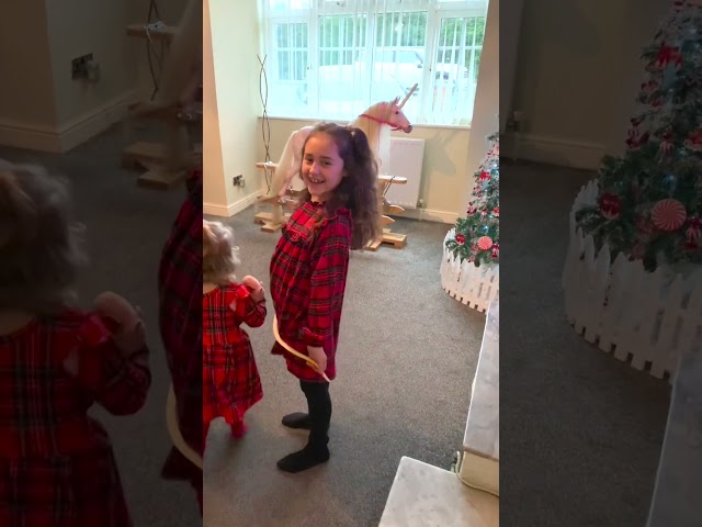 Grandparents Surprise The Kids With A Christmas Unicorn! 🦄🎄