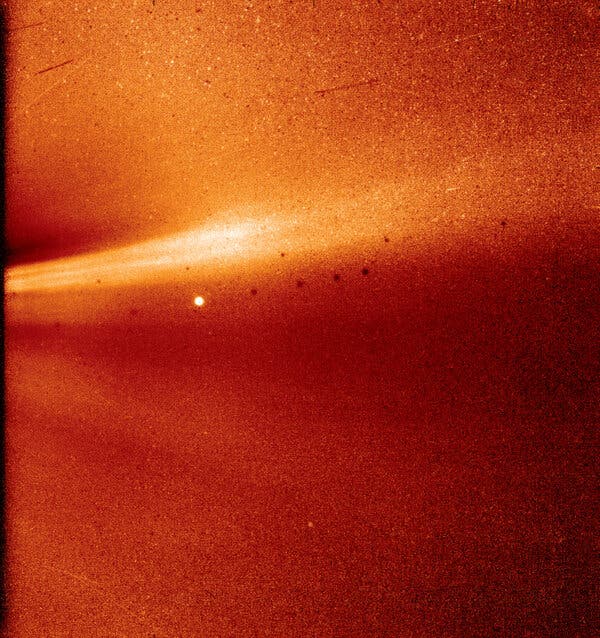 The Fastest Spacecraft Ever Heads for Its Close-Up With the Sun The Fastest Spacecraft Ever Heads for Its Close-Up With the Sun