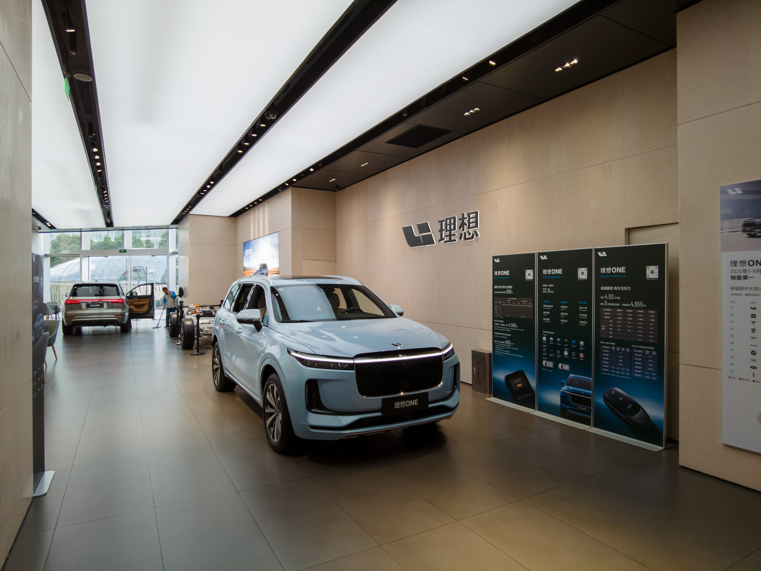 Li Auto reaches 2,500 supercharging stations in China
