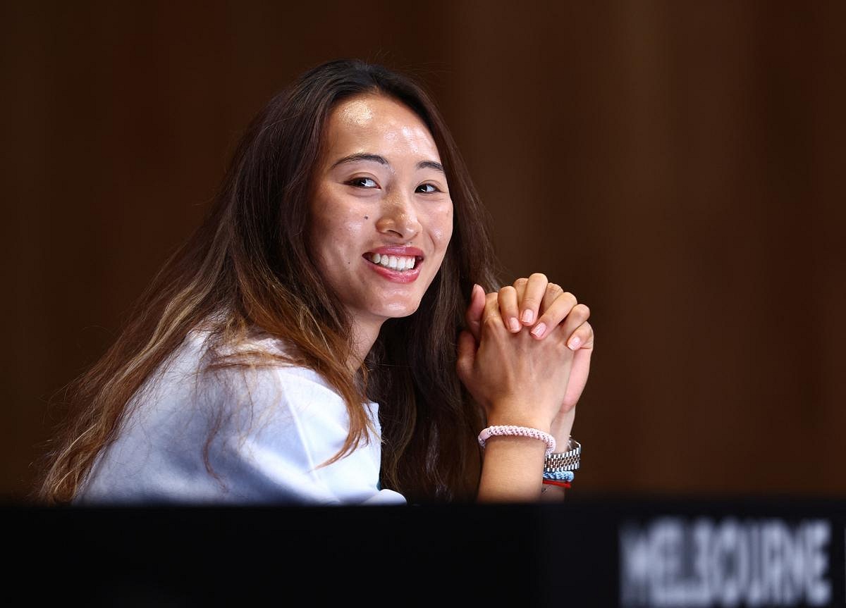 Zheng Qinwen getting closer to Aryna Sabalenka but wary of predicting breakthrough