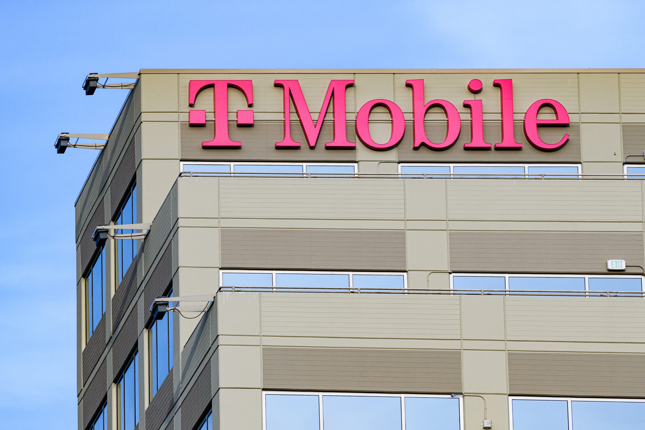 T-Mobile to launch satellite service on July 23