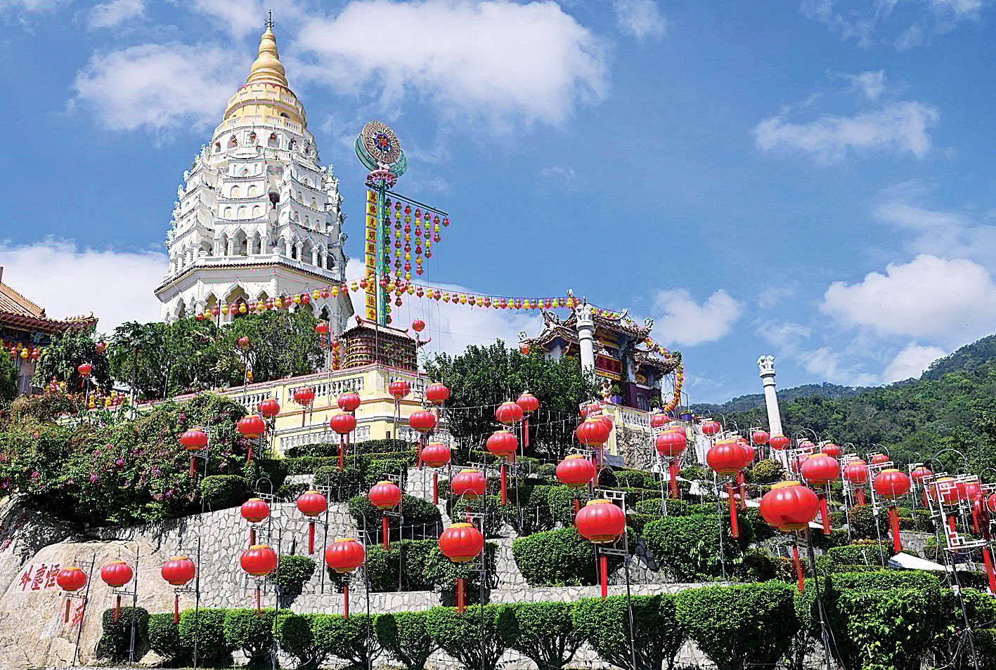 极乐寺125法会亮灯 除夕开放参观