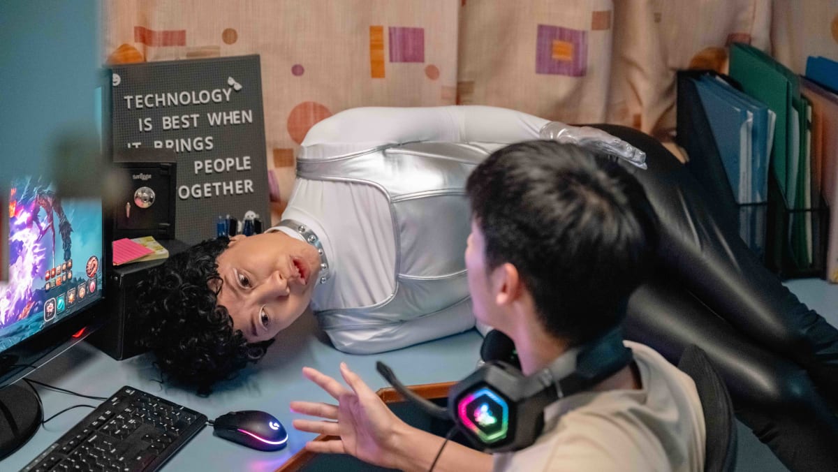 I Want To Be Boss Review: Jack Neo's AI-Themed Comedy Is Silly, Cheap-Looking And Slapdash