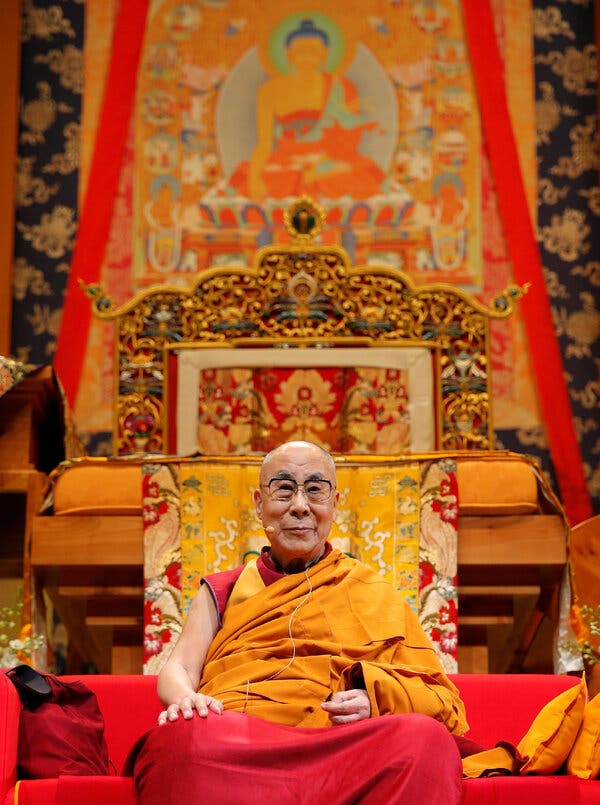 The Dalai Lama Shares Thoughts on China and the Future in a New Book