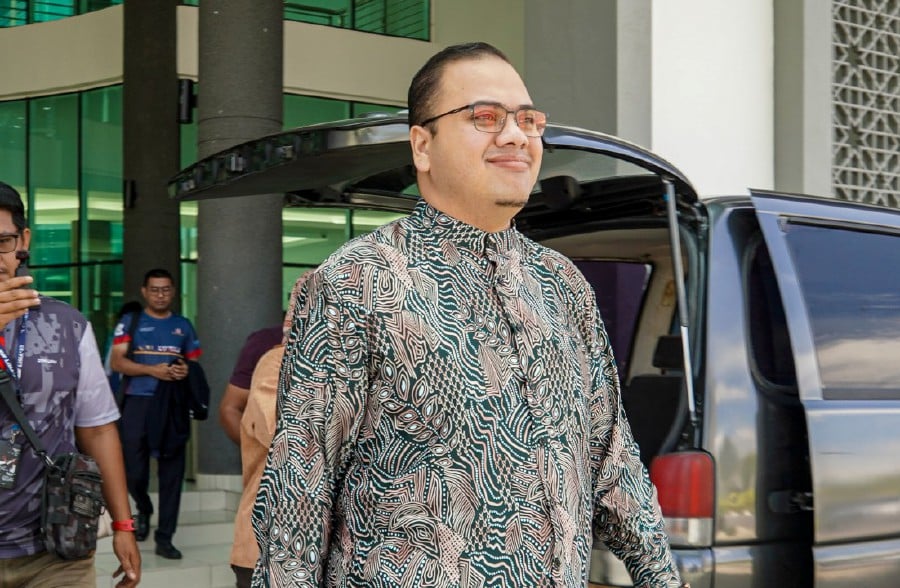 Celebrity preacher may close tahfiz after accounts frozen