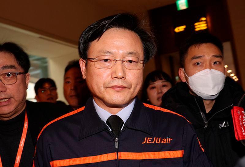 Jeju Air CEO undergoes police questioning over deadly plane crash