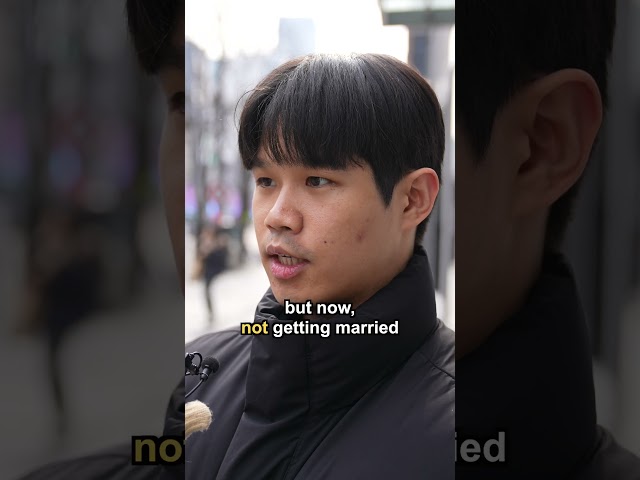 Why is it SO Difficult to date in Korea? #shorts