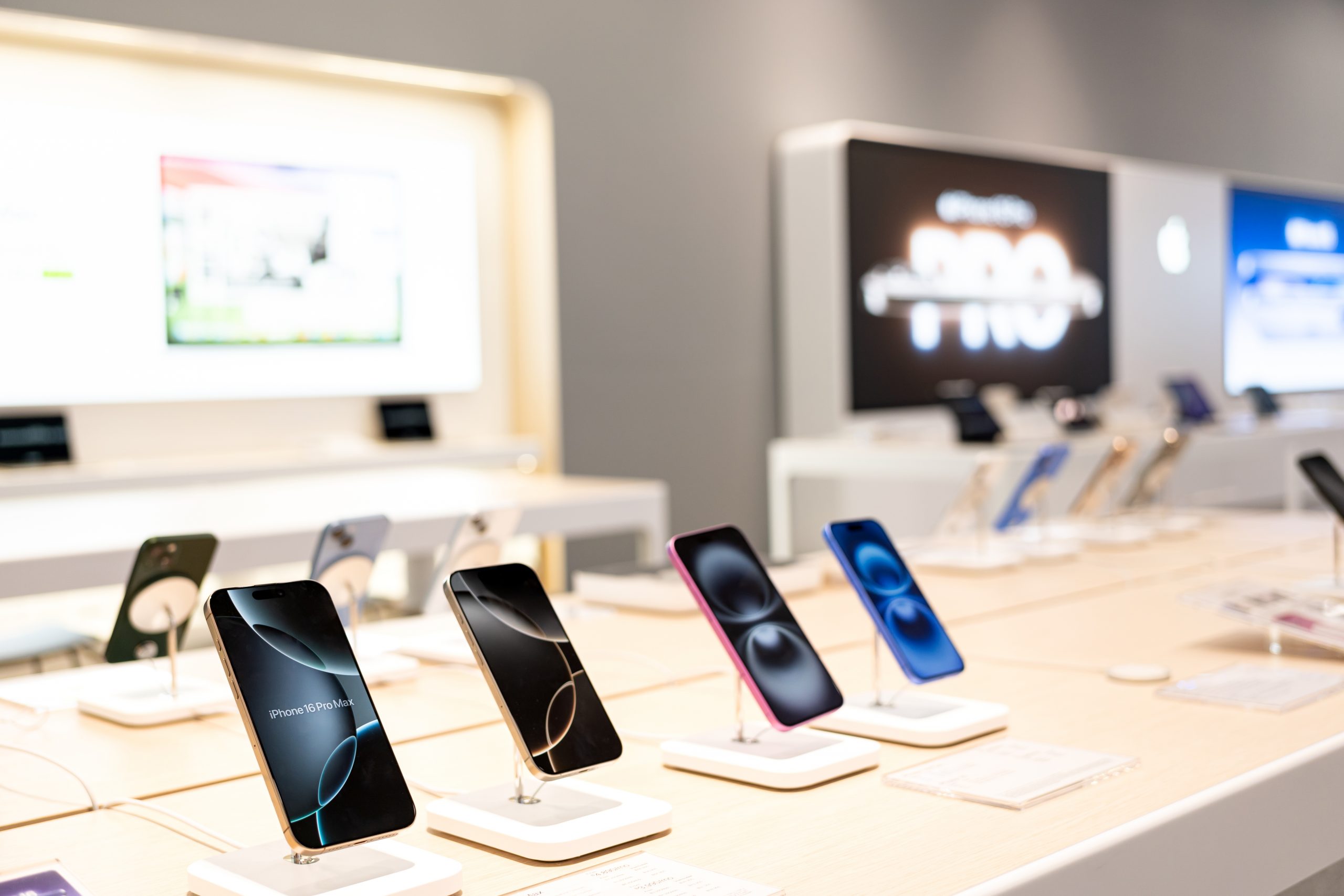 Indian Apple reseller targets 35% revenue growth in FY26