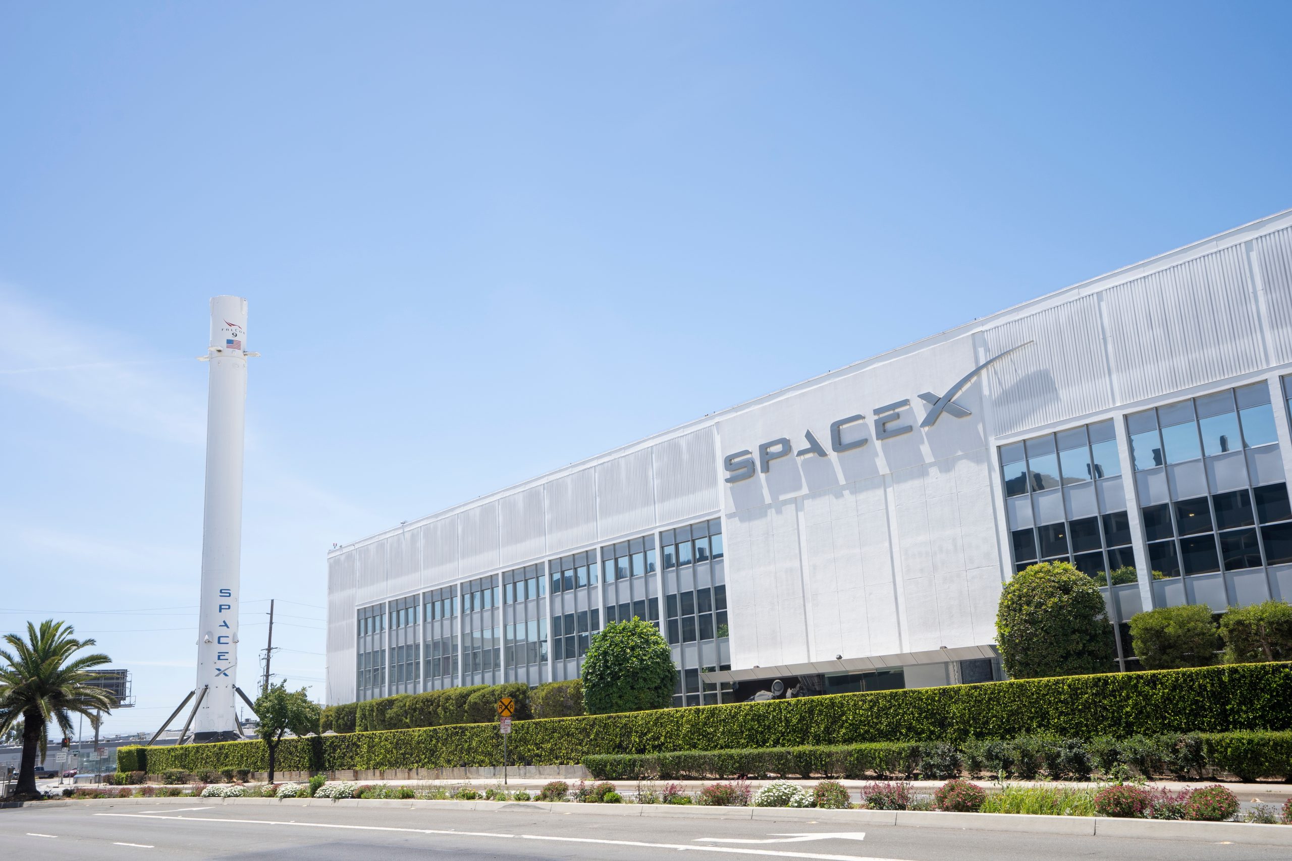 Ukraine to offer Starlink mobile by 2026, first in Europe