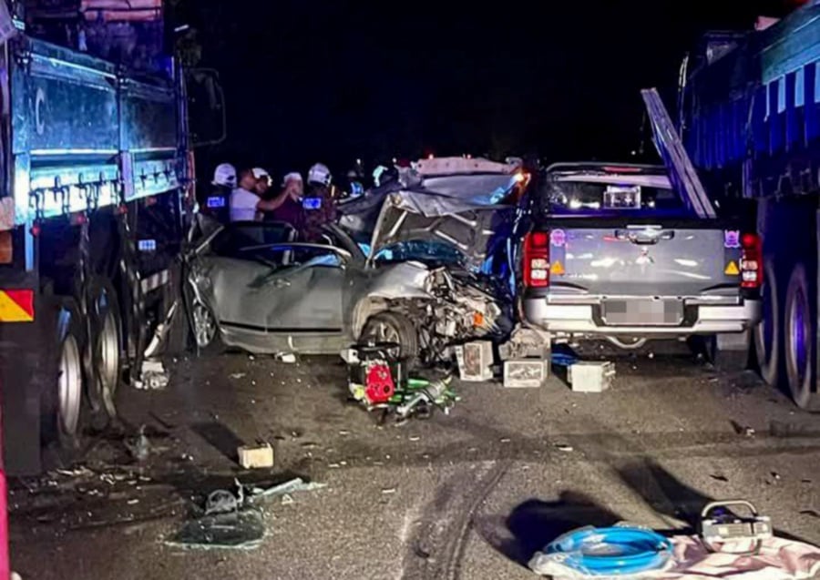 Three killed in four-vehicle crash near Pendang