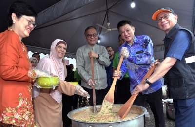 Dzulkefly: Three out of four flooded Johor health clinics back up, Kangkar Tebrau services moved to Majidee