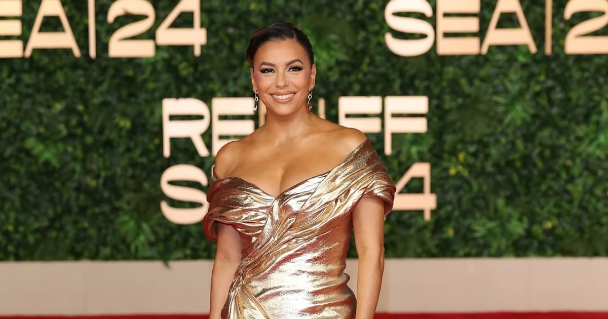 Eva Longoria recalls being 'ugly duckling' of her family