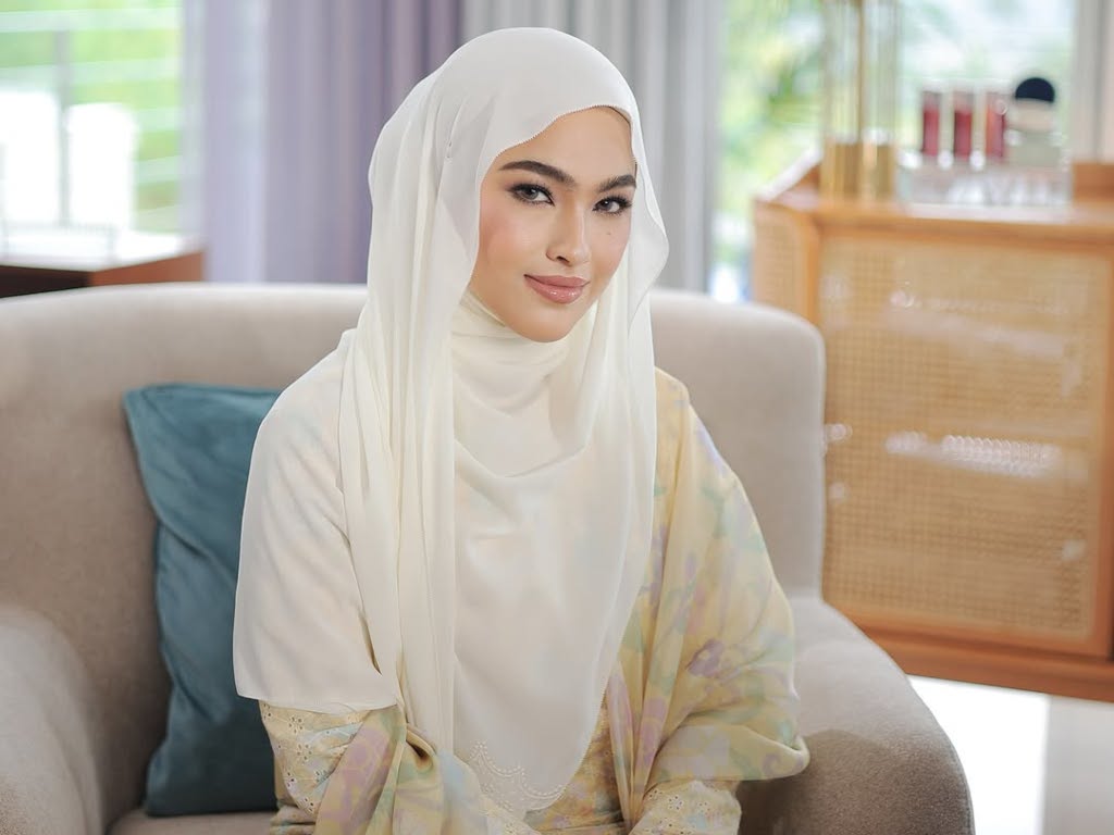 Elfira Loy admits she didn't become an actor for the love of the arts