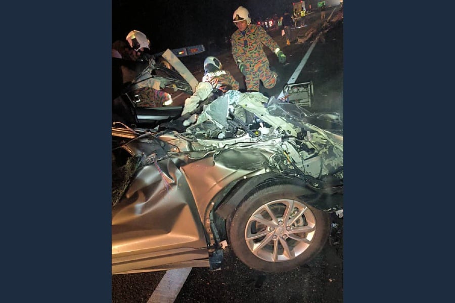 Five dead in Kluang crash
