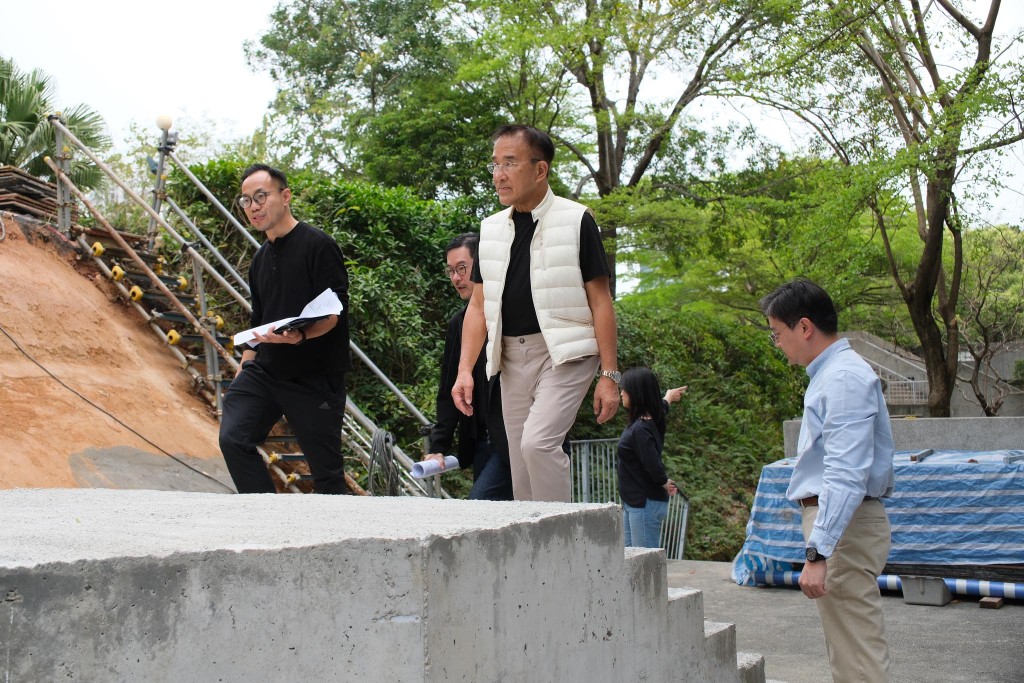 旺角东站建楼梯直通男拔 田北辰指争取5月底启用︱Kelly Online