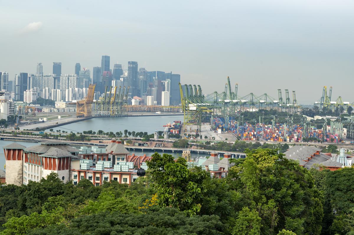 Singapore PM flags tariff alarm, opposition calls It fear tactic