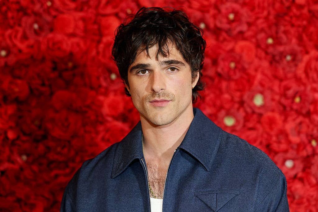 Jacob Elordi's Wax Figure Was Unveiled On TikTok, And Of Course, The Comments Are Thirsty And Unhinged