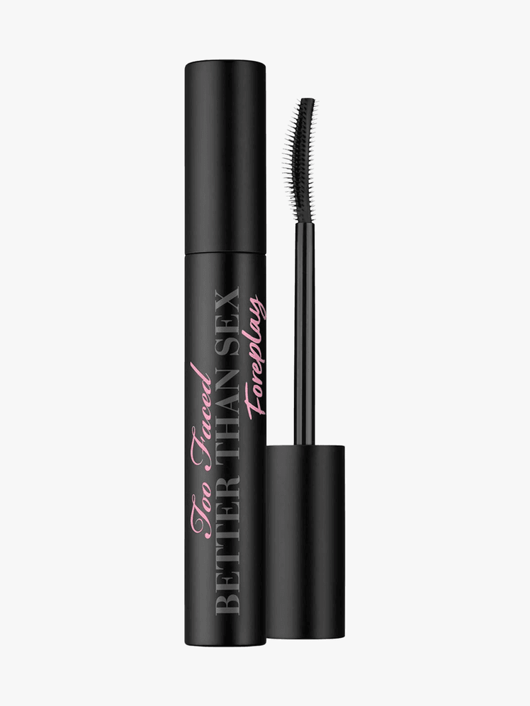 8 Best Lash Primers to Help Your Mascara Reach Its Fullest Potential