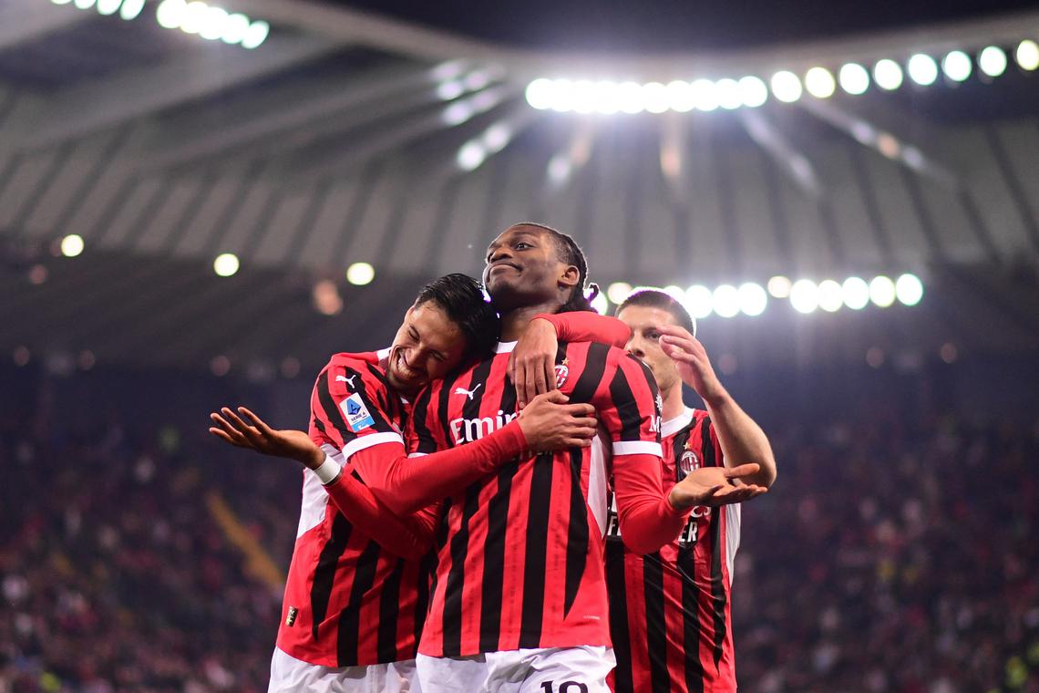 Milan back to winning ways with 4-0 thrashing of Udinese