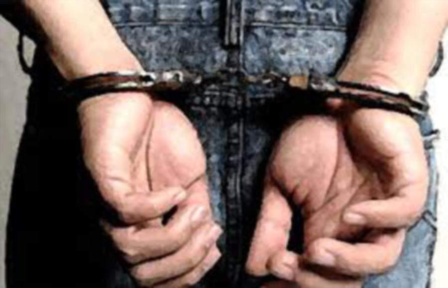 Policeman breaking up fight attacked at Sg Buloh Hospital