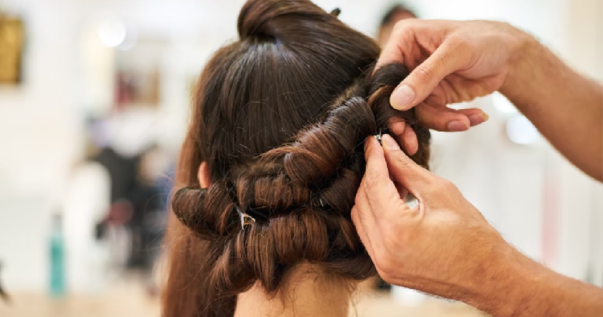 MAN SAYS HE WANT MARRY HIS GF BECAUSE OF HER SILKY SMOOTH HAIR