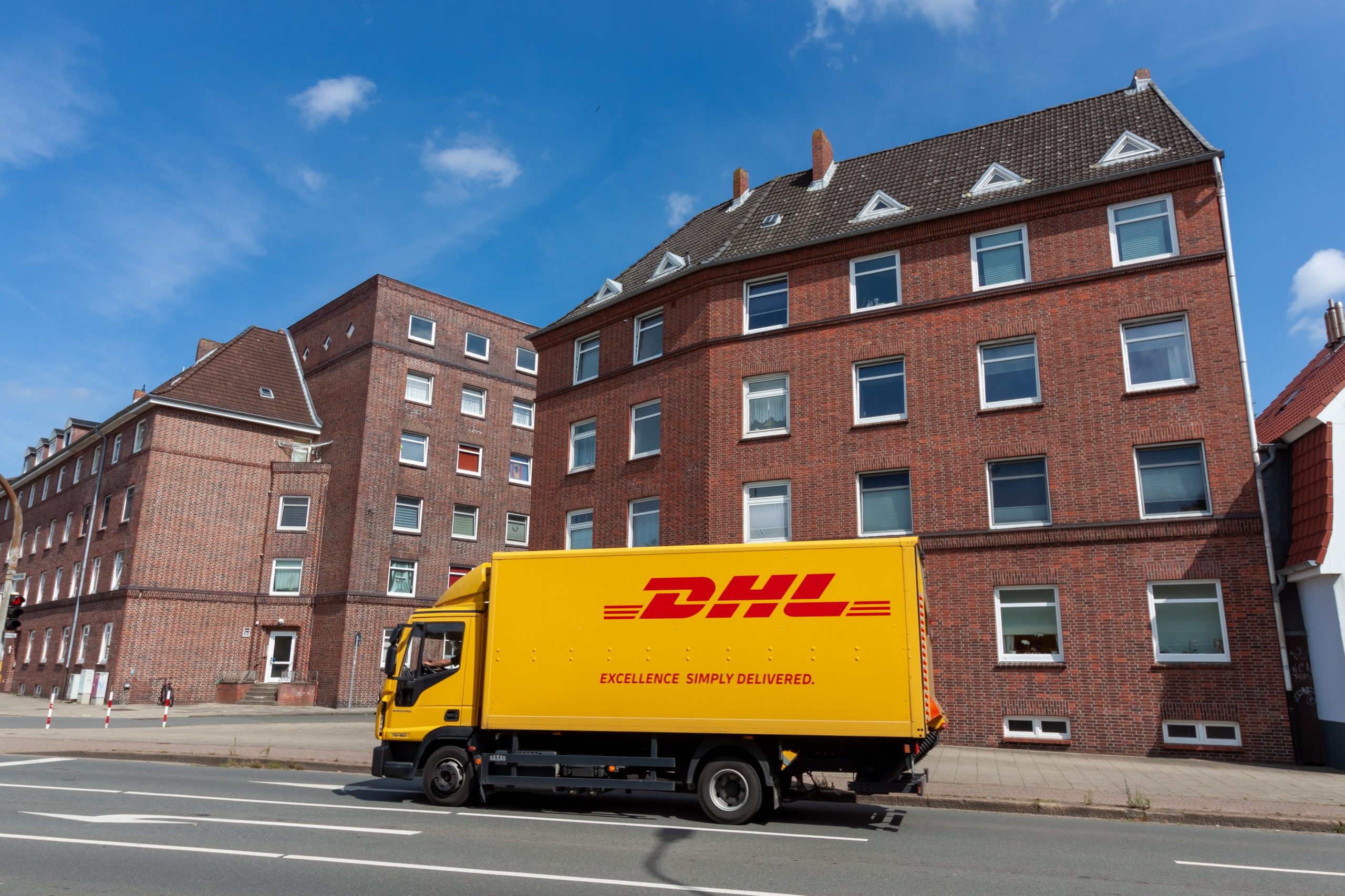 DHL suspends B2C shipments to US due to customs changes