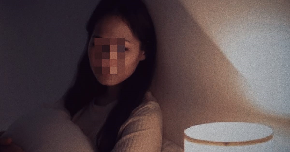 30 Y.O WOMAN BRINGS HOME $2.1K/MONTH, SAD TO SEE YOUNGER PEOPLE EARN MORE THAN HER