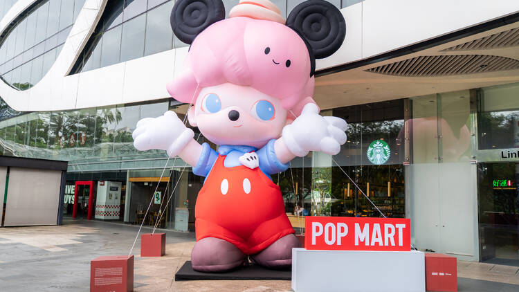 Dimoo inflatable at Plaza Singapura