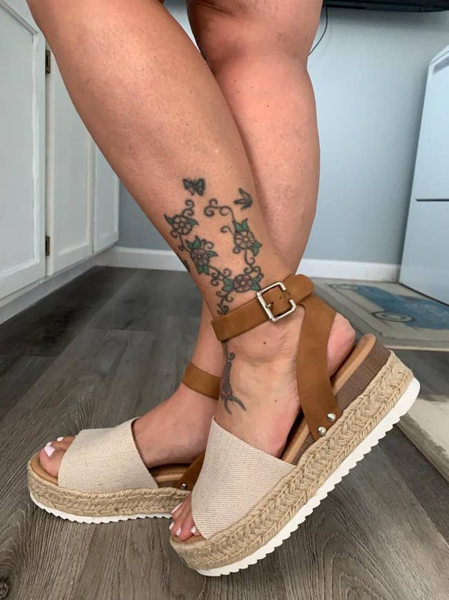 39 Pairs Of Sandals So Good, You’ll Wish You Found Them Years Ago