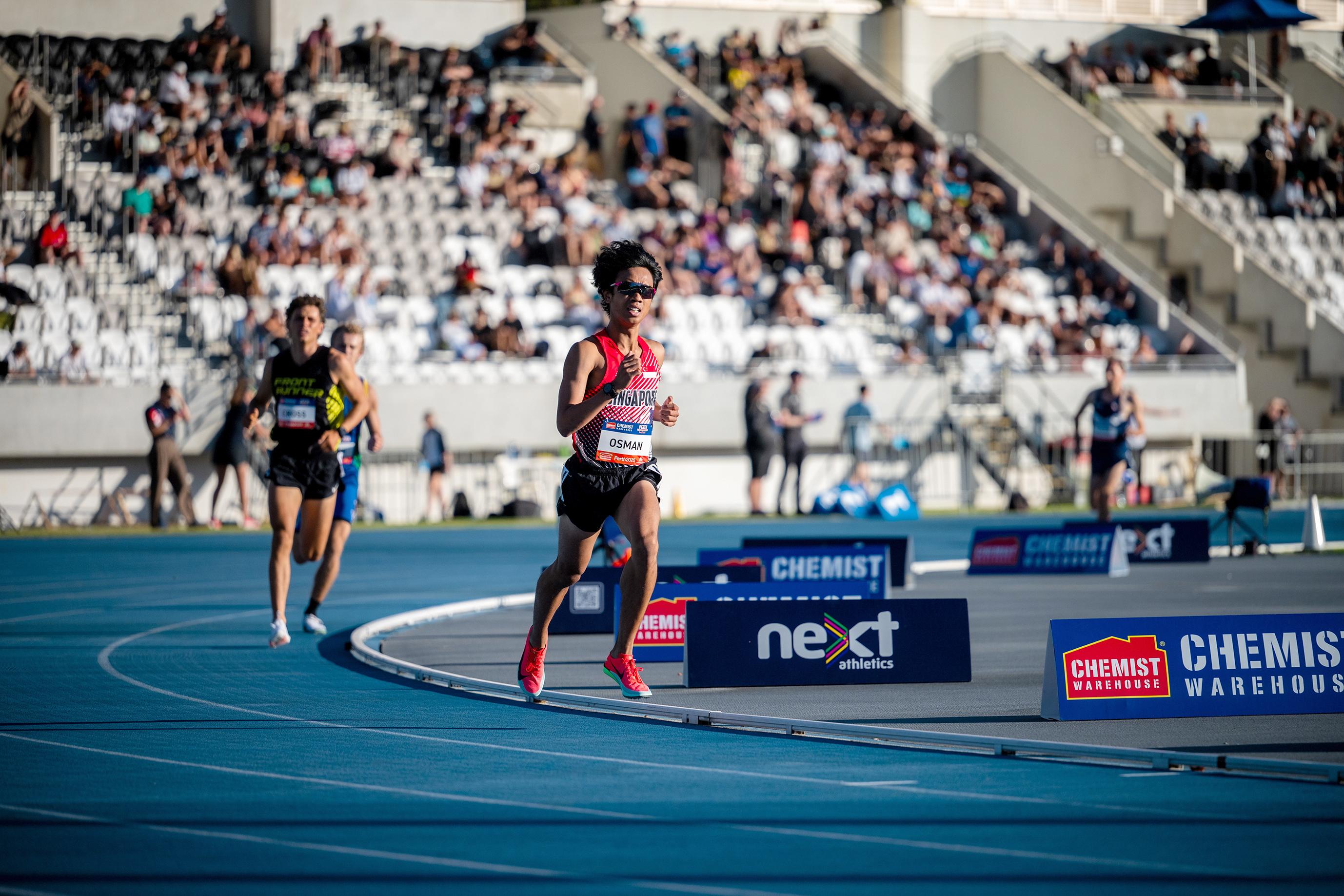 Amir Rusyaidi sets new Singapore road mile national record in Australia