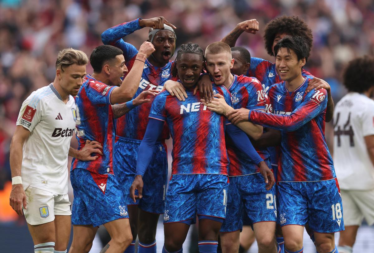 Sarr and Eze send Crystal Palace soaring past Aston Villa into FA Cup final