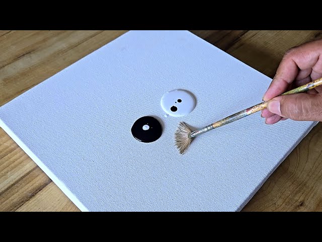 Black & White / Using Only 2 Colors / Easy Acrylic Painting Technique