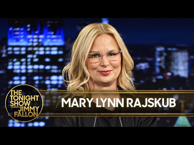 Mary Lynn Rajskub Confirms North of North Season 2, Talks Rooming with Sarah Silverman (Extended)