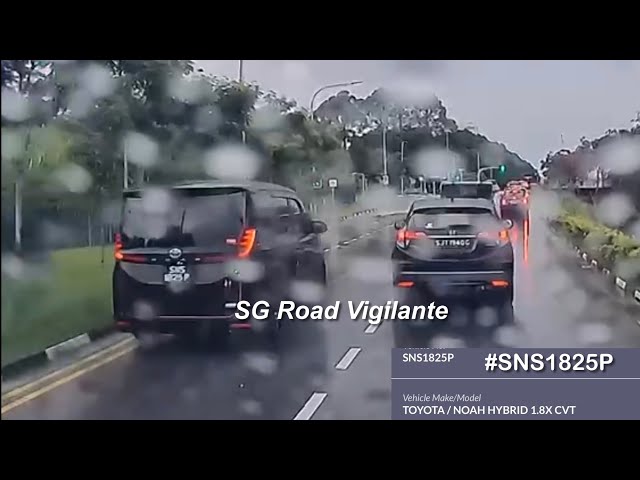 aye normanton park exit phv toyota noah fail to conform to red light signal