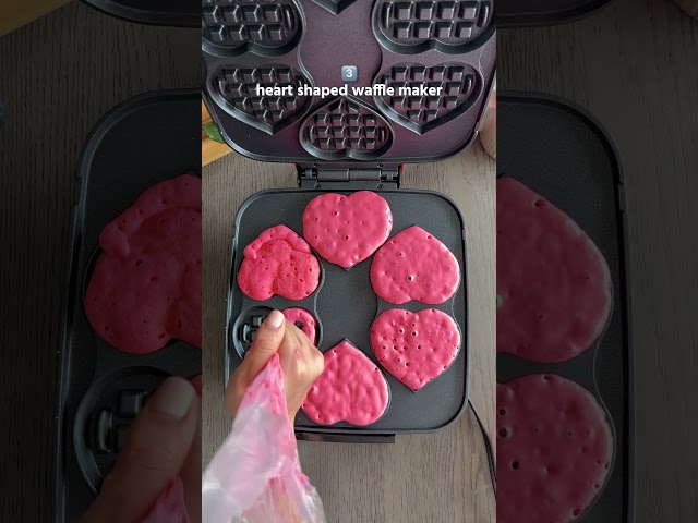 Spoiling your Mom is easy with these breakfast-in-bed gadgets💐🥞