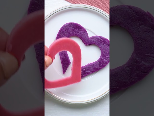 Two hearts, one sweet treat! 🍪💕